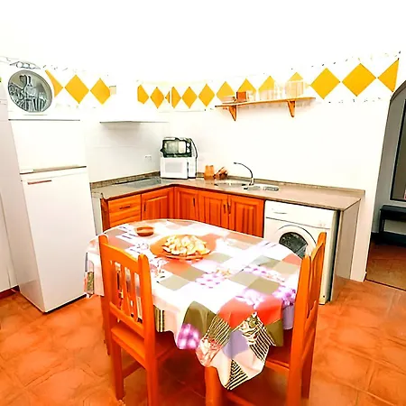 Noria Familias Y Parejas Gold Διαμέρισμα *